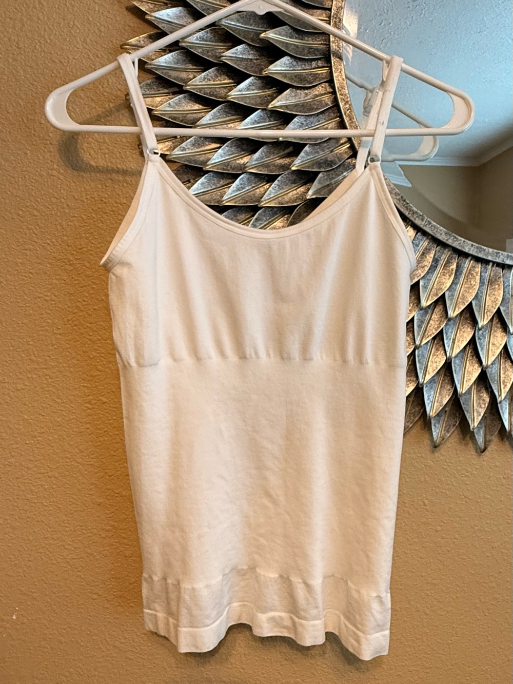 Skinnygirl White Smoother & Shaper Tank, Large